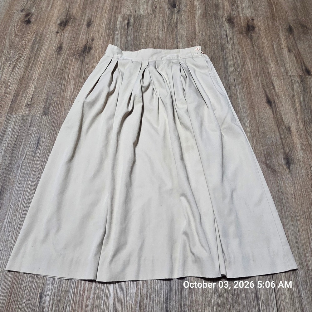 Vintage Hunter Sportswear Khaki Pleated Midi Skirt Made in USA Size 14 Tan Skirt